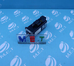 YASKAWA SGMAS-01A2A21 (NO CABLE) ac servo motor SGMAS01A2A21 (NO CABLE)