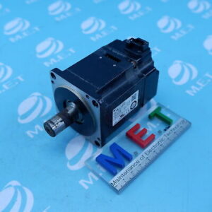 Yaskawa Sgmjv-02Ada21 Ac Servo Motor 200W Sgmjv02Ada21 60Days Warranty